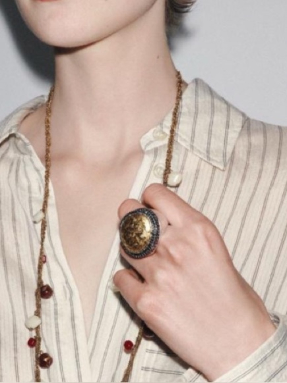 NWT Zara Crystals Texture Maxi Ring